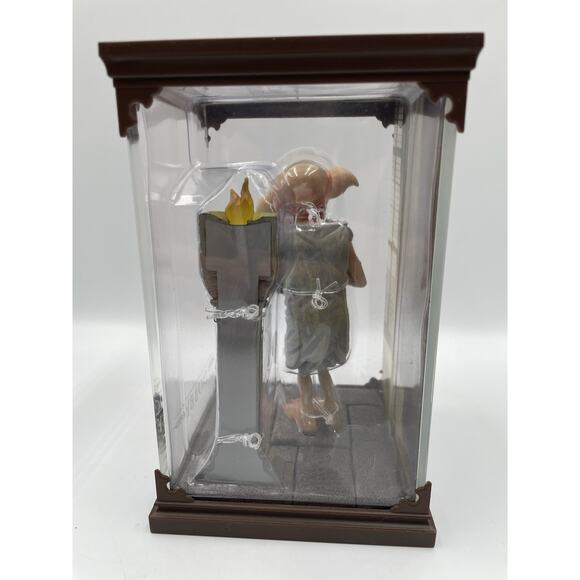 Harry Potter Collector Magical Creatures #2 Dobby Reading Book Figurine NEW - Picture 3 of 6